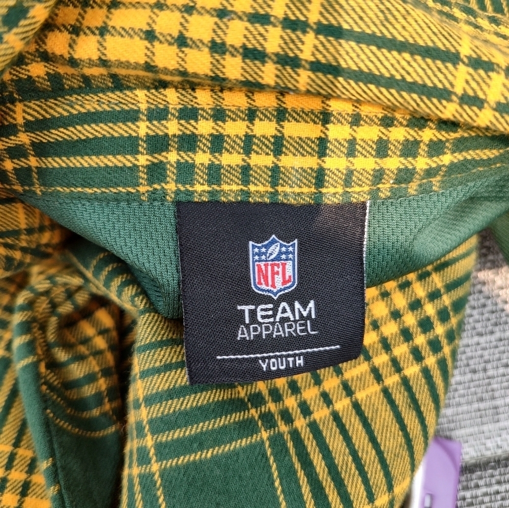💥 3/$20 NFL Team Apparel Youth Medium Long Sleeve Plaid Shirt! NWT - Picture 8 of 8